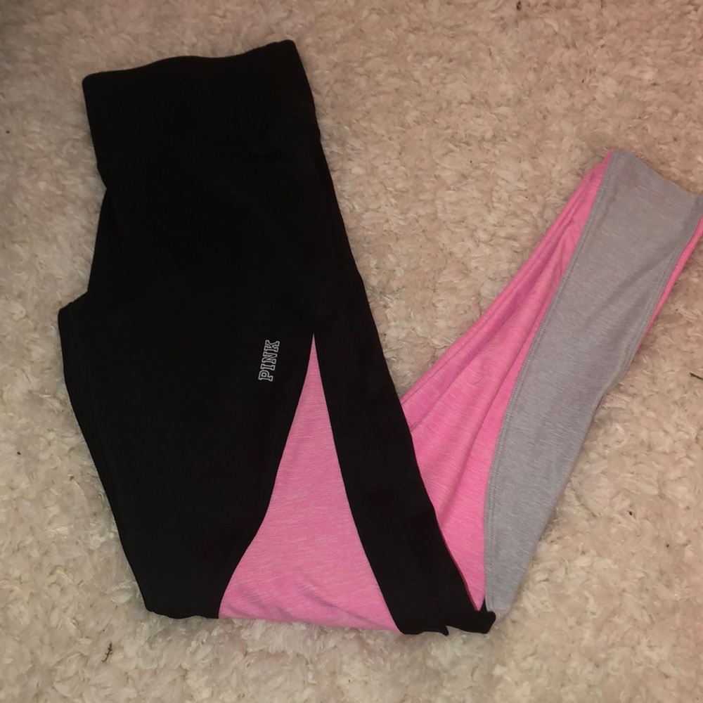VS pink yoga leggings